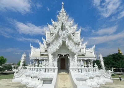 Der weiße Tempel in Chiang Rai - Wat Rong Khun